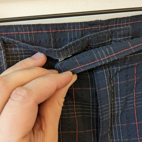 Patagonia Men's Seersucker Navy Blue Red Plaid Shorts Organic Cotton - Picture 3 of 7